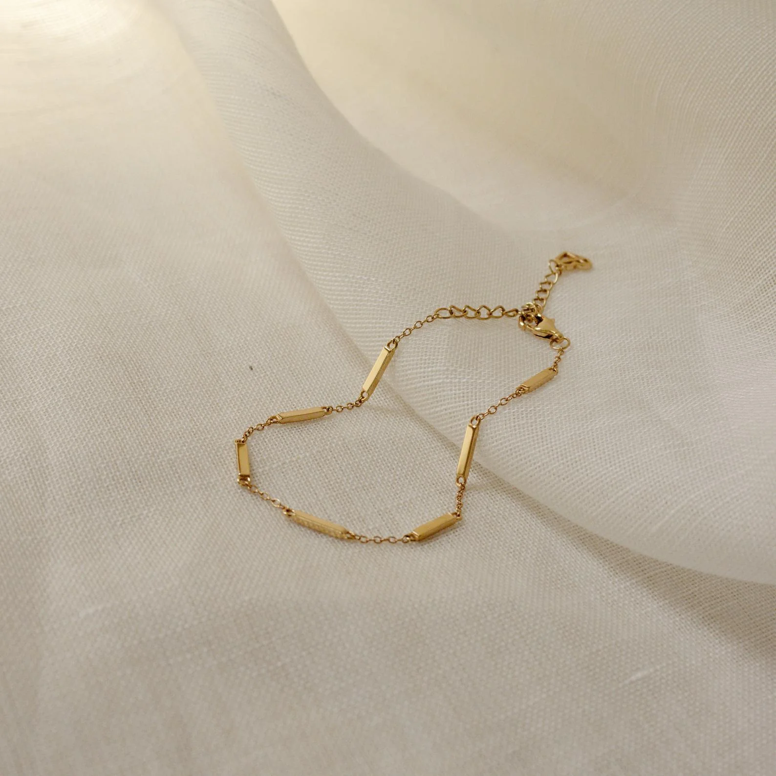 Abby Bar Link Bracelet - Image 5