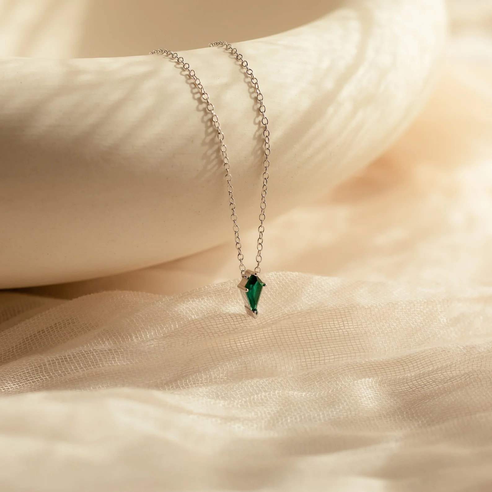 Art Deco Pendant Necklace - Image 4