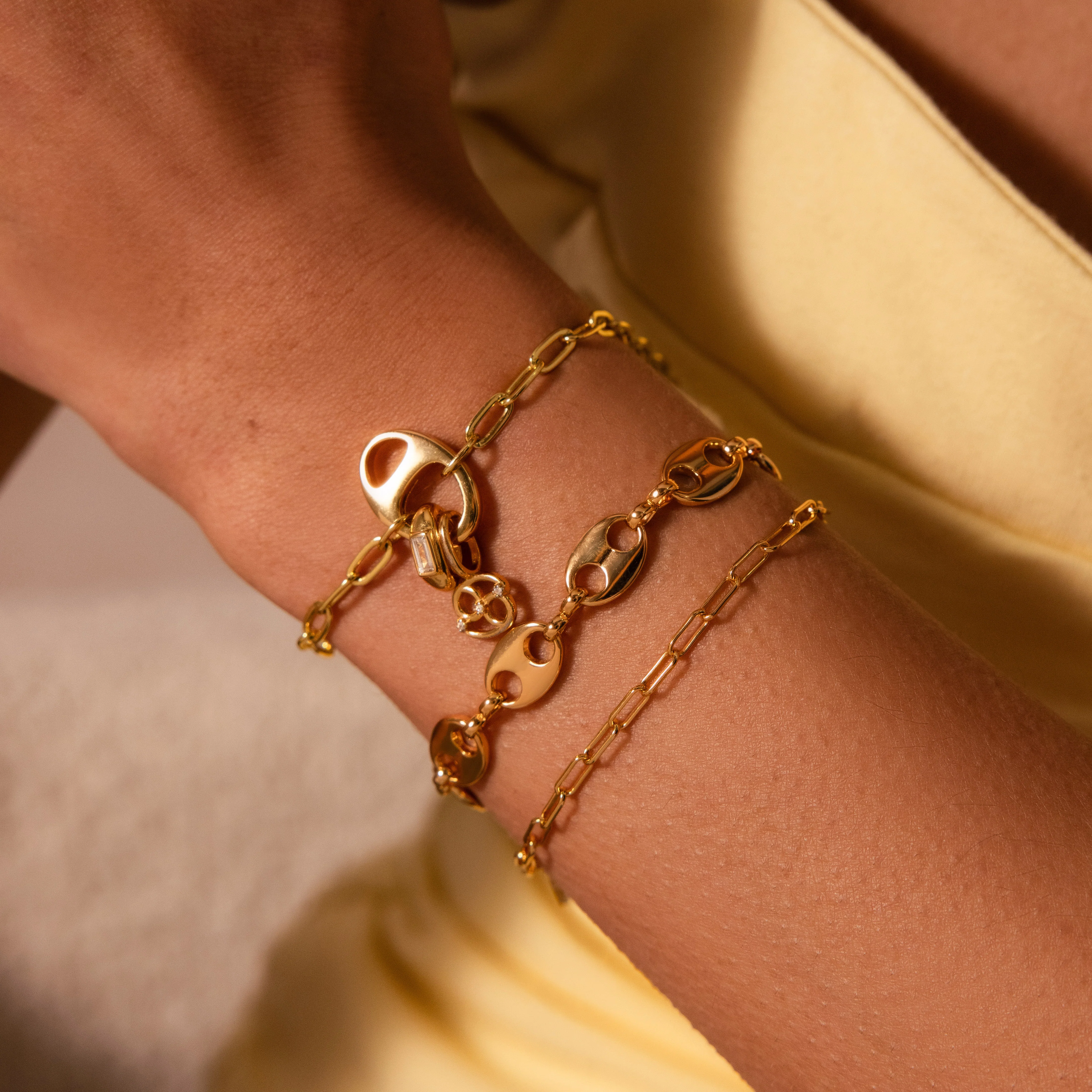 Baguette Diamond Spacer Charm in 18K Gold - Image 4
