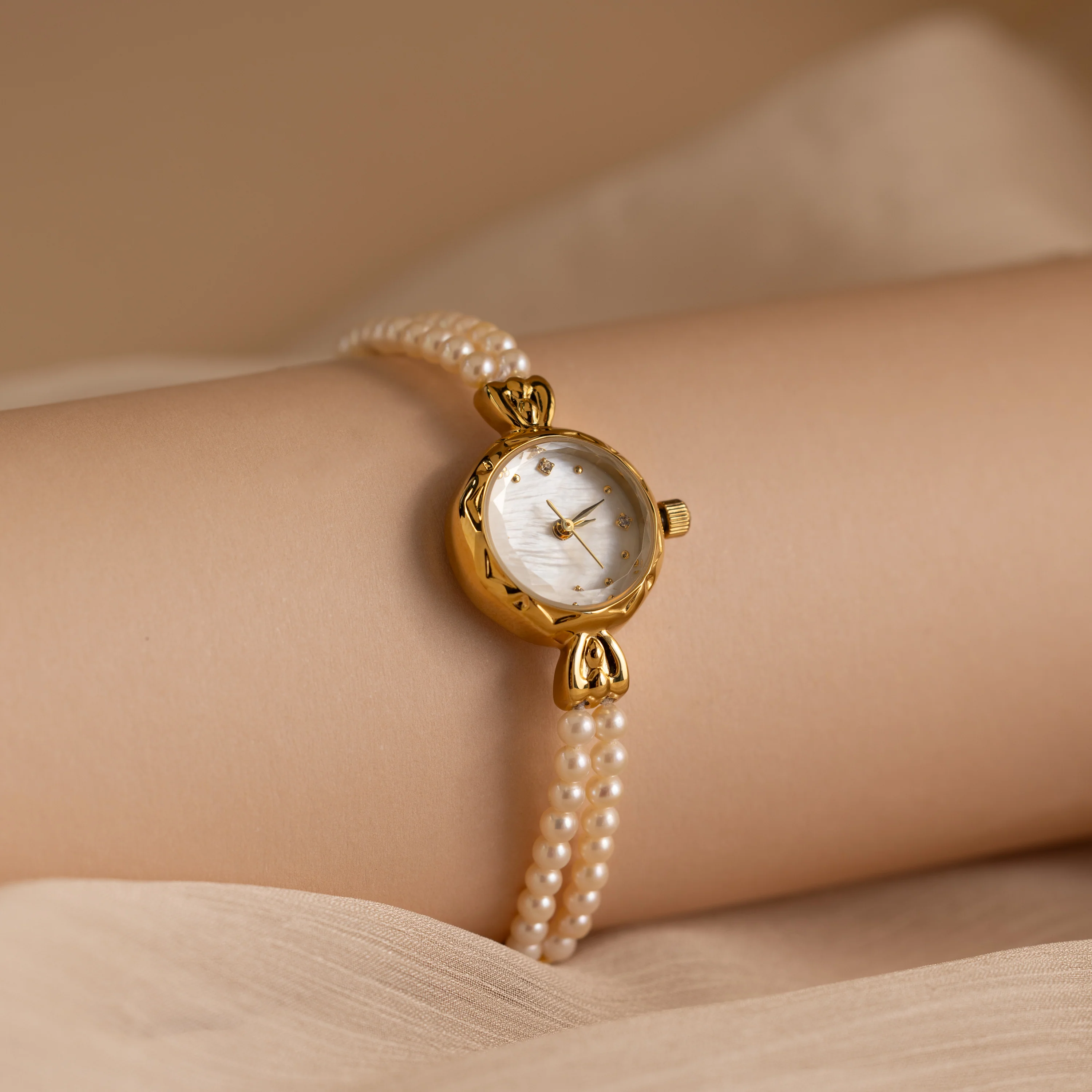 Beaded Pearl Timepiece - Image 4