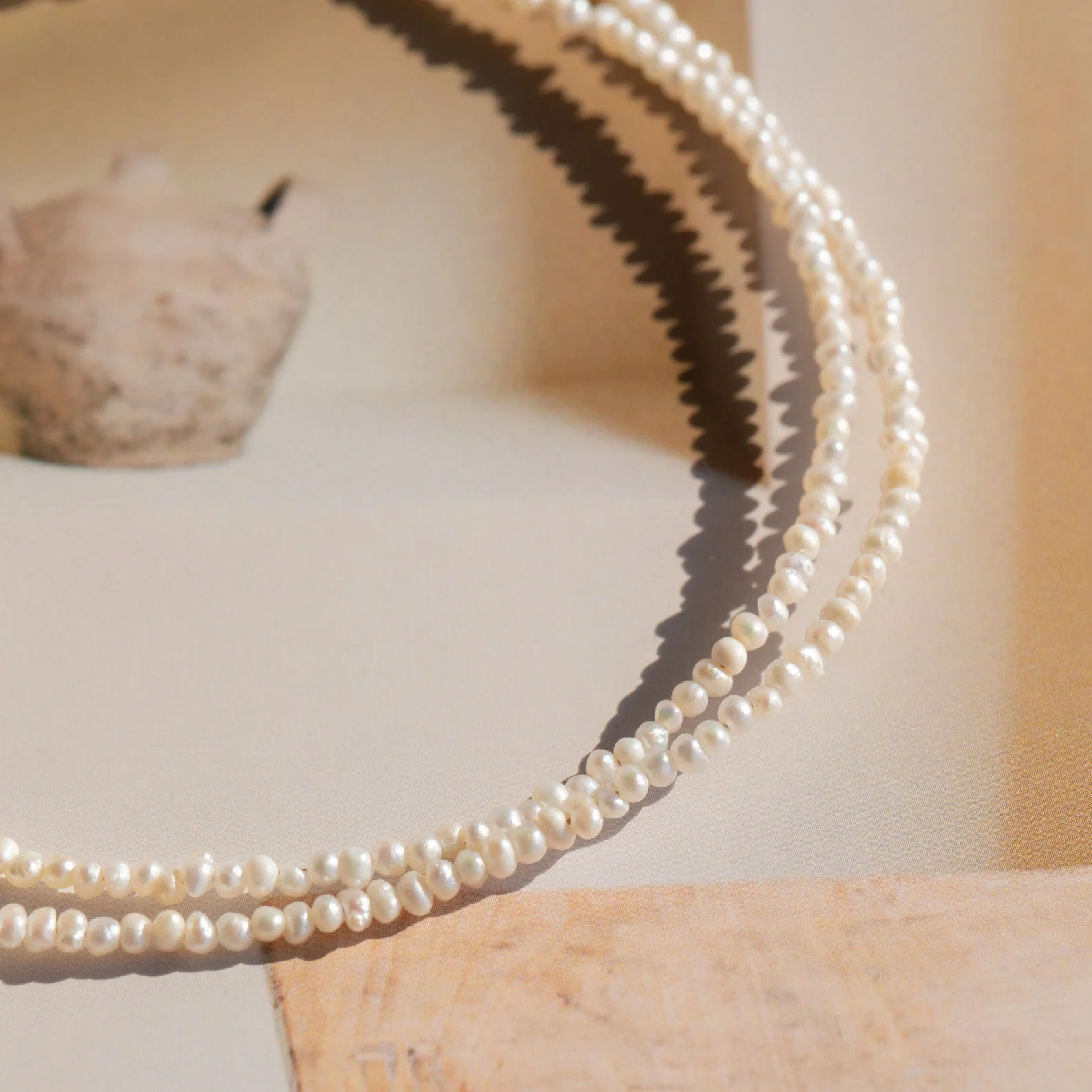 Brinley Pearl Anklet in 18K Gold - Image 3