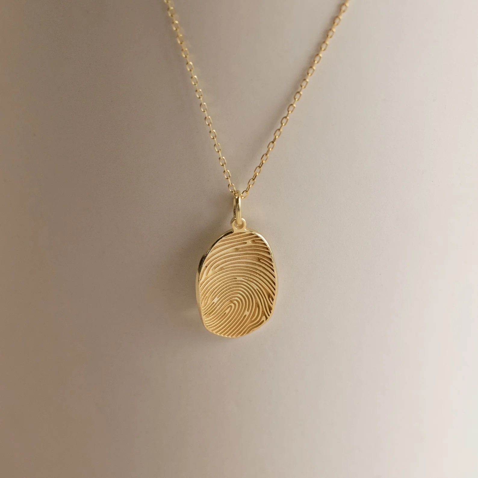 Custom Fingerprint Necklace in 18K Gold
