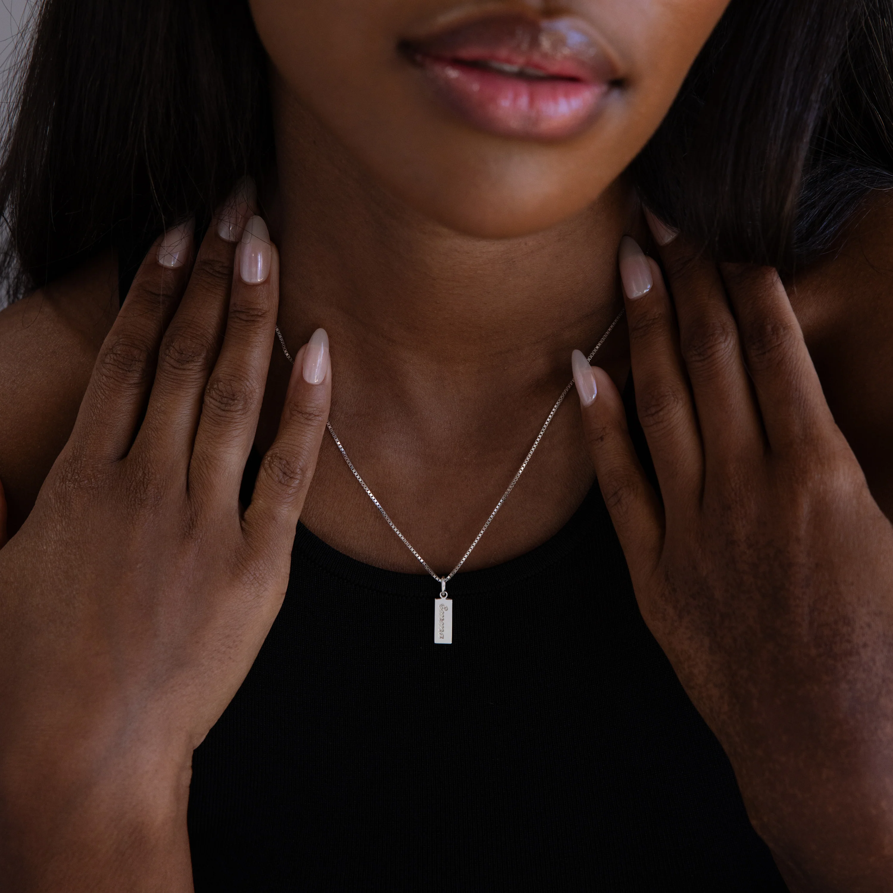 Dainty Tag Name Necklace - Image 4