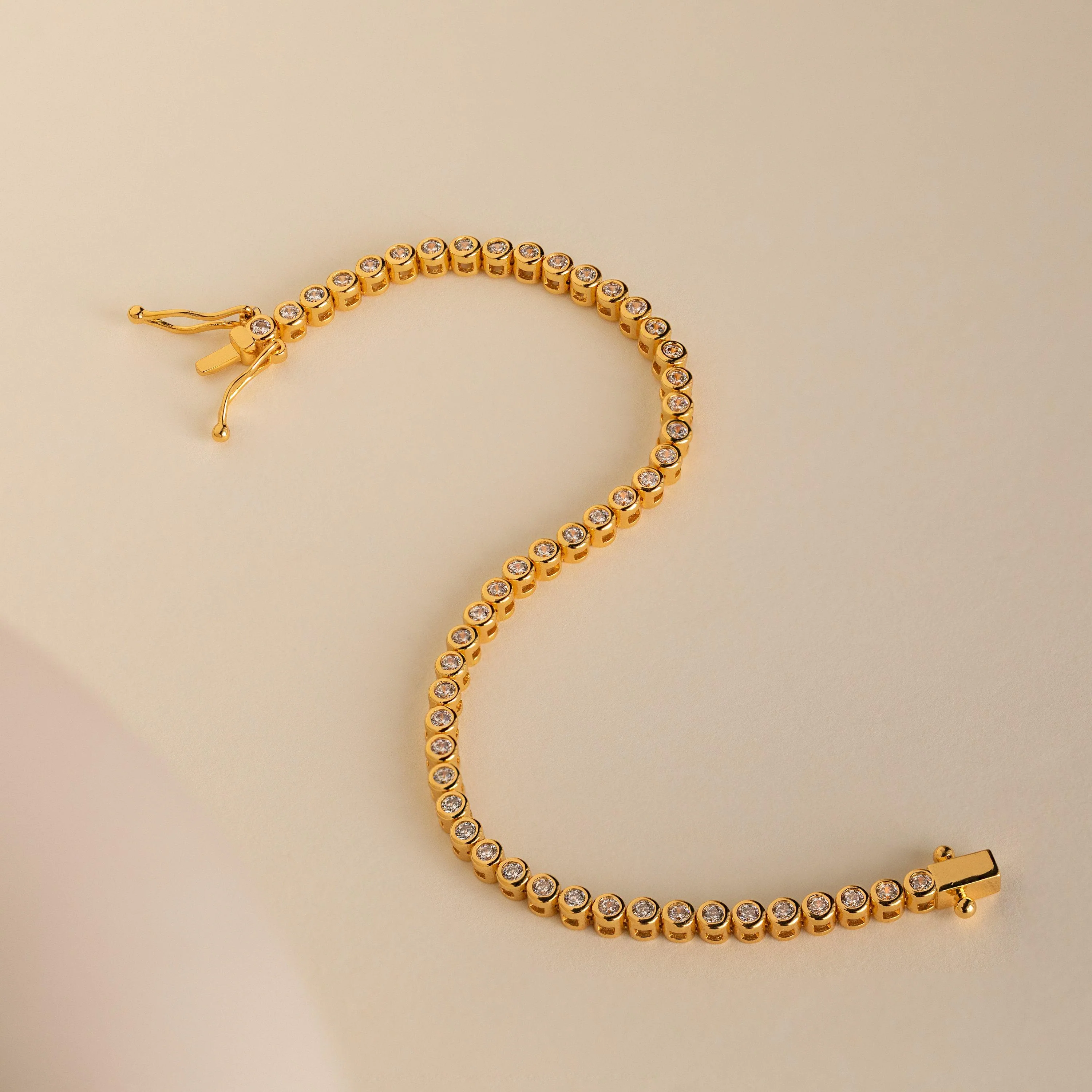 Diamond Bezel Tennis Necklace & Bracelet Set in 18K Gold - Image 5