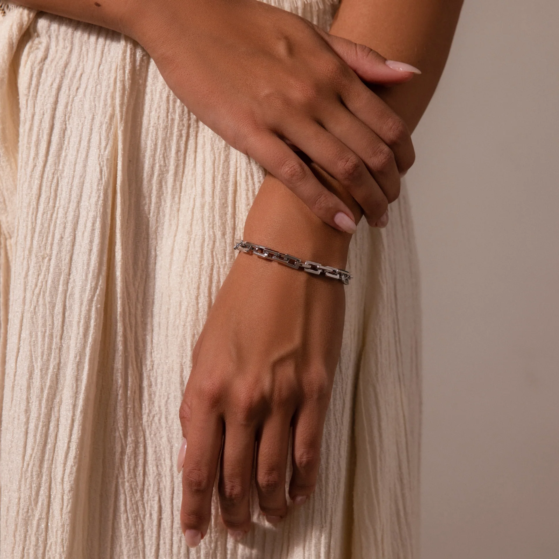 Eternal Link Bracelet - Image 4