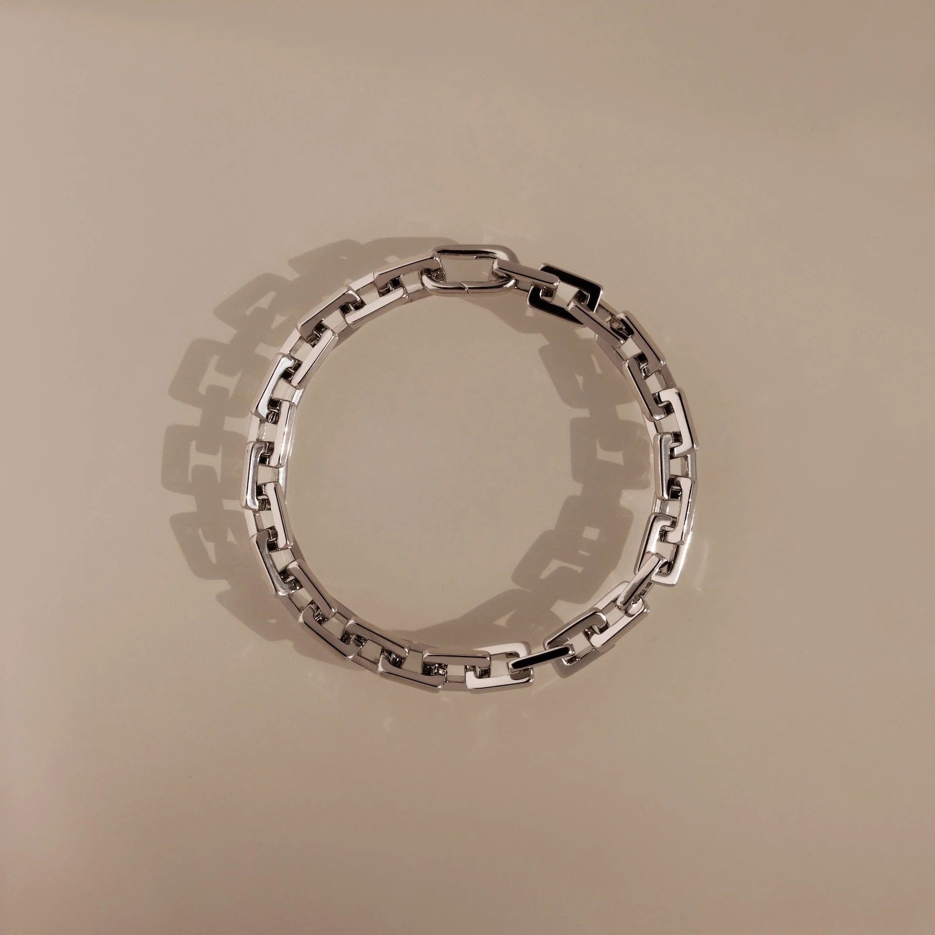 Eternal Link Bracelet in Silver