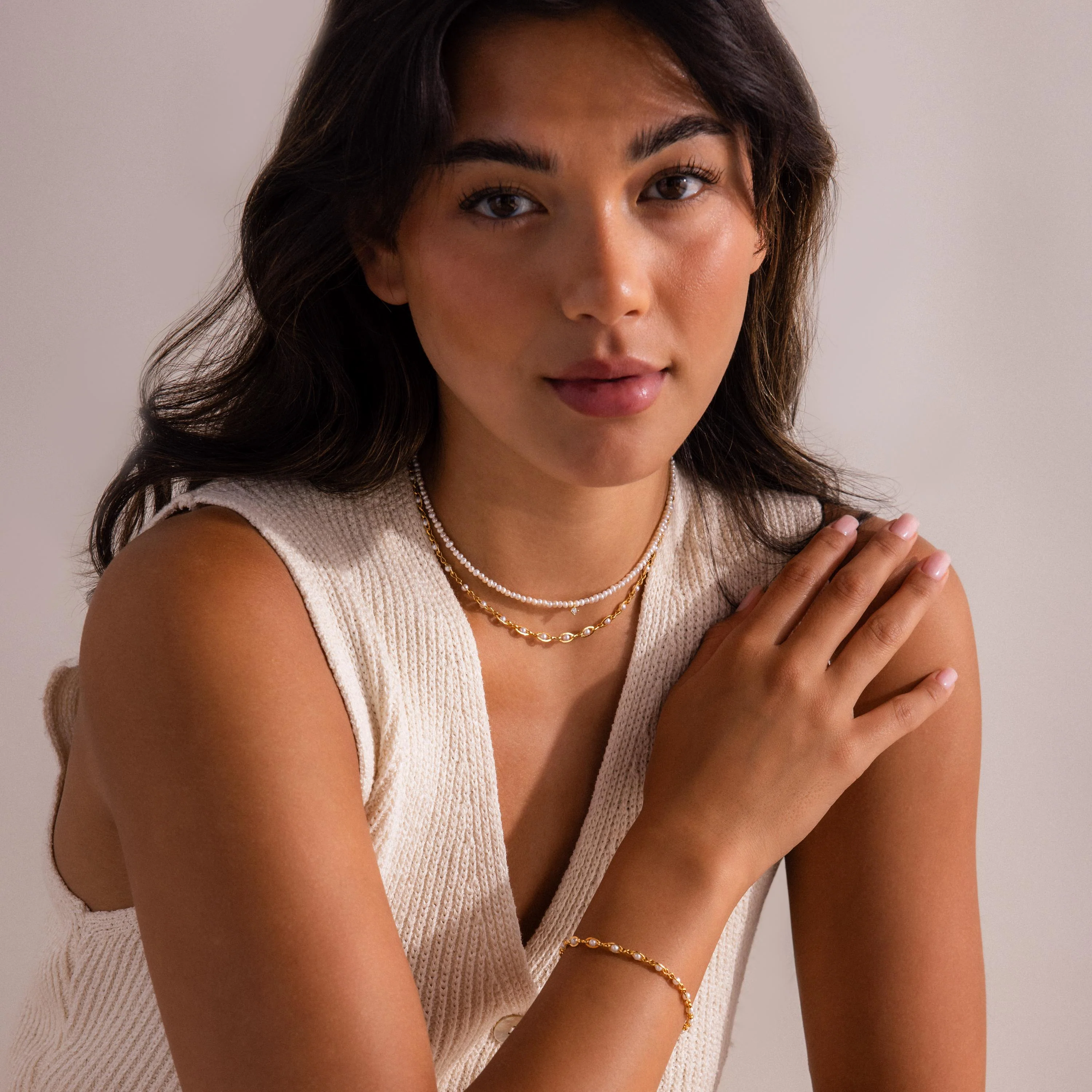 Eternity Pearl Choker Necklace in 18K Gold - Image 6
