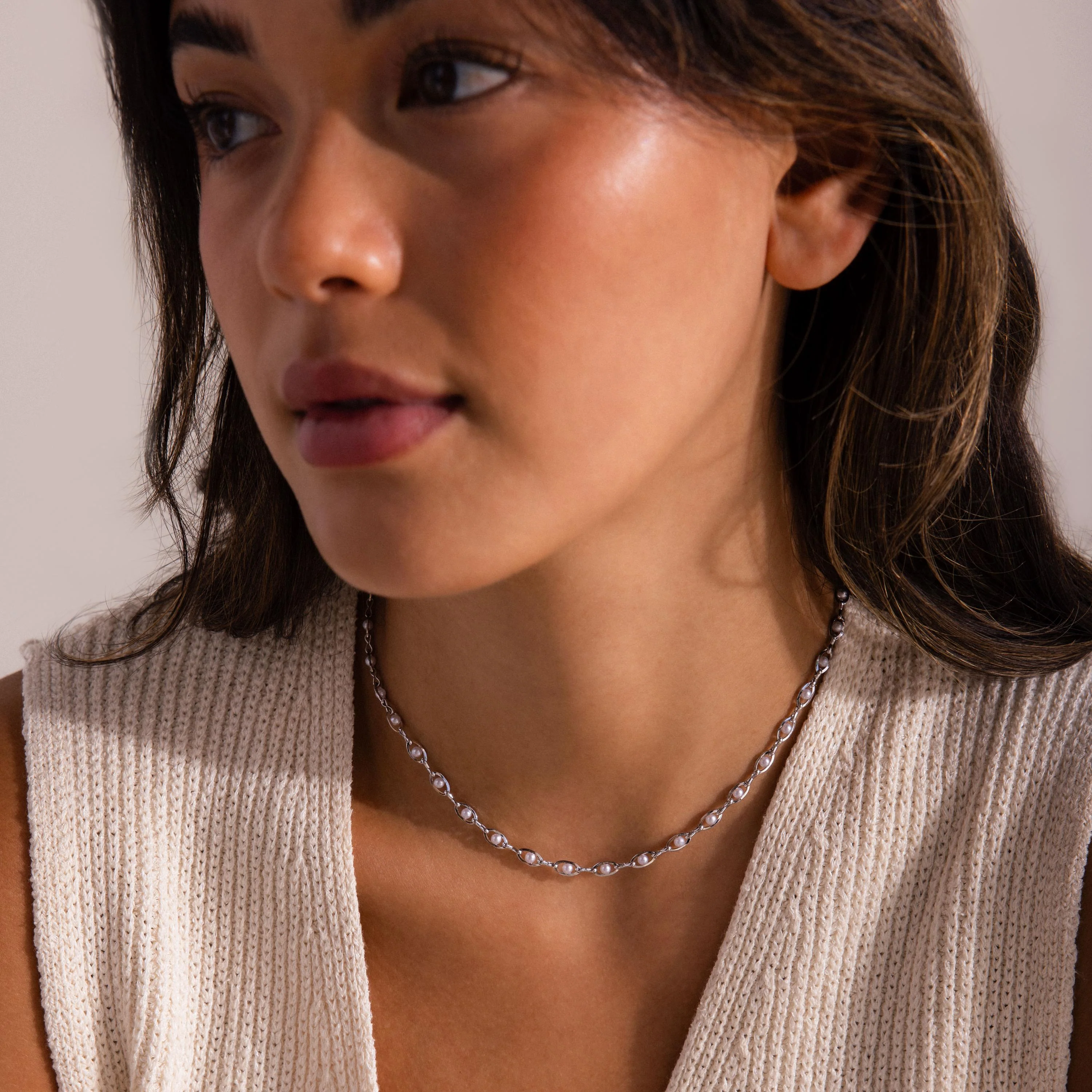 Eternity Pearl Choker Necklace in Silver - Image 4