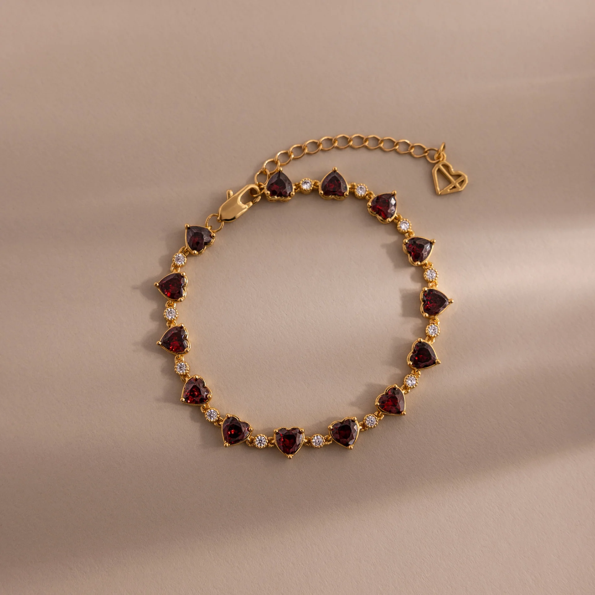 Garnet Heart Tennis Bracelet in 18K Gold