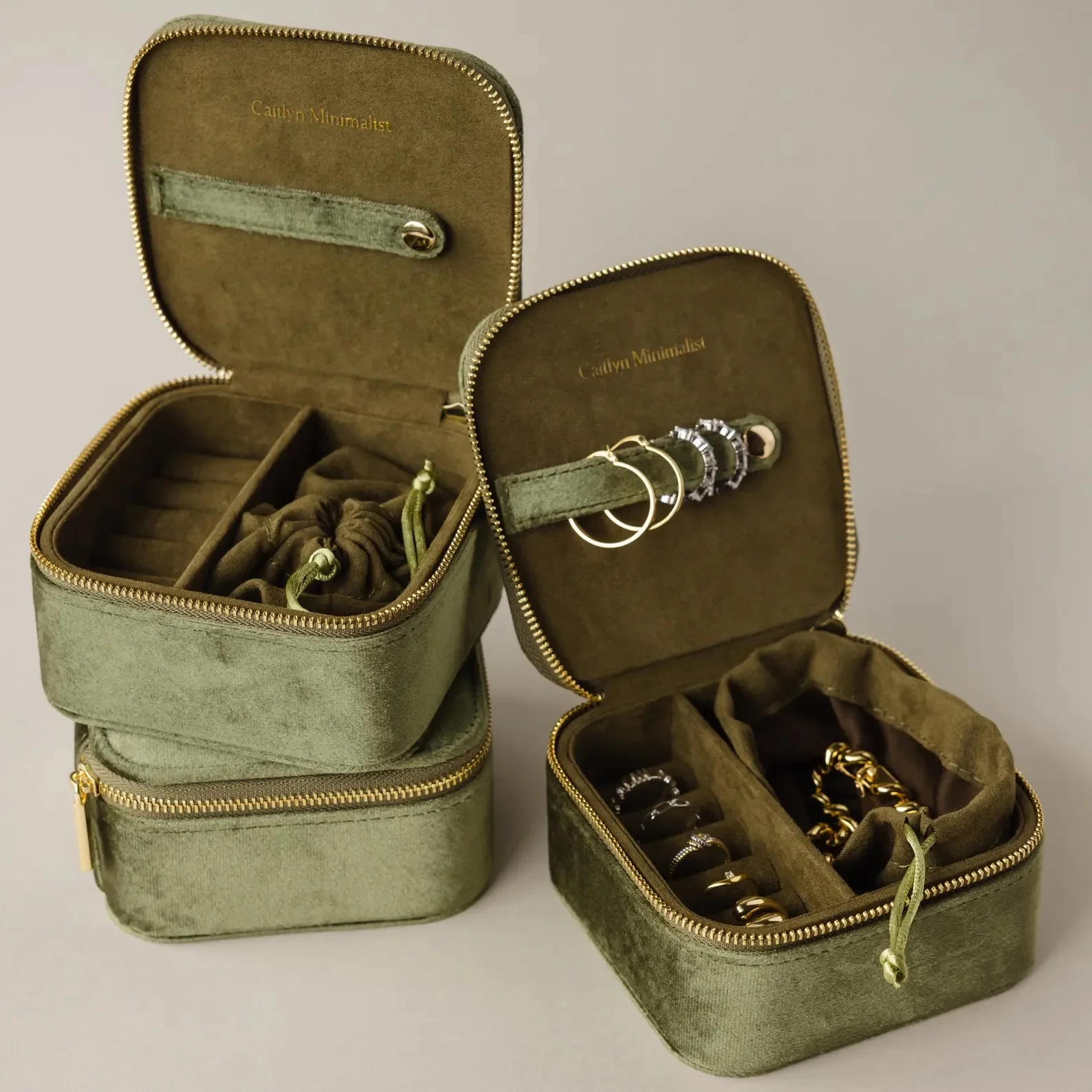 Green Velvet Jewelry Box - Image 5