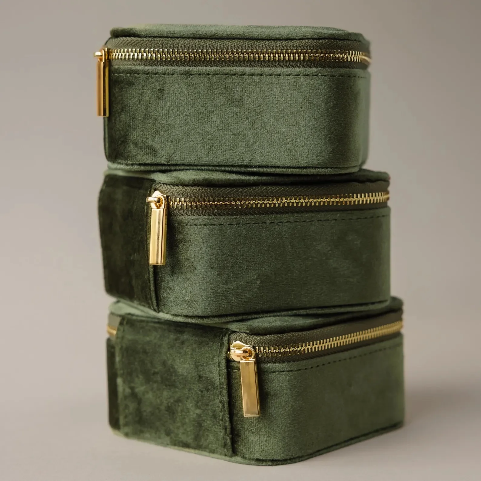 Green Velvet Jewelry Box - Image 6