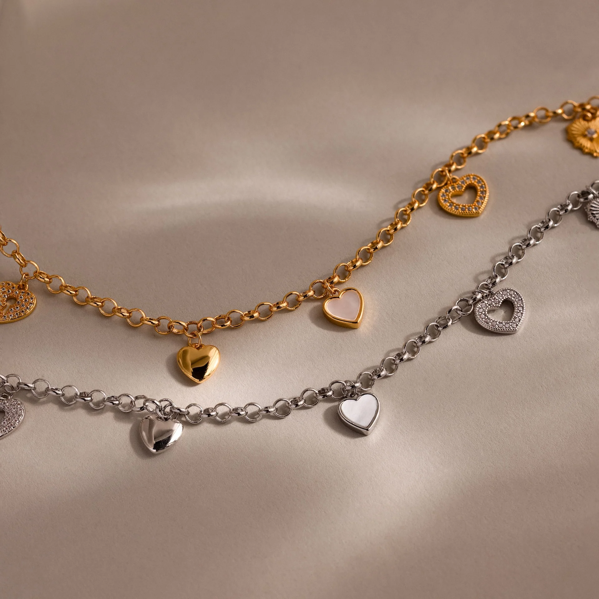 Heart Charm Necklace in 18K Gold - Image 7