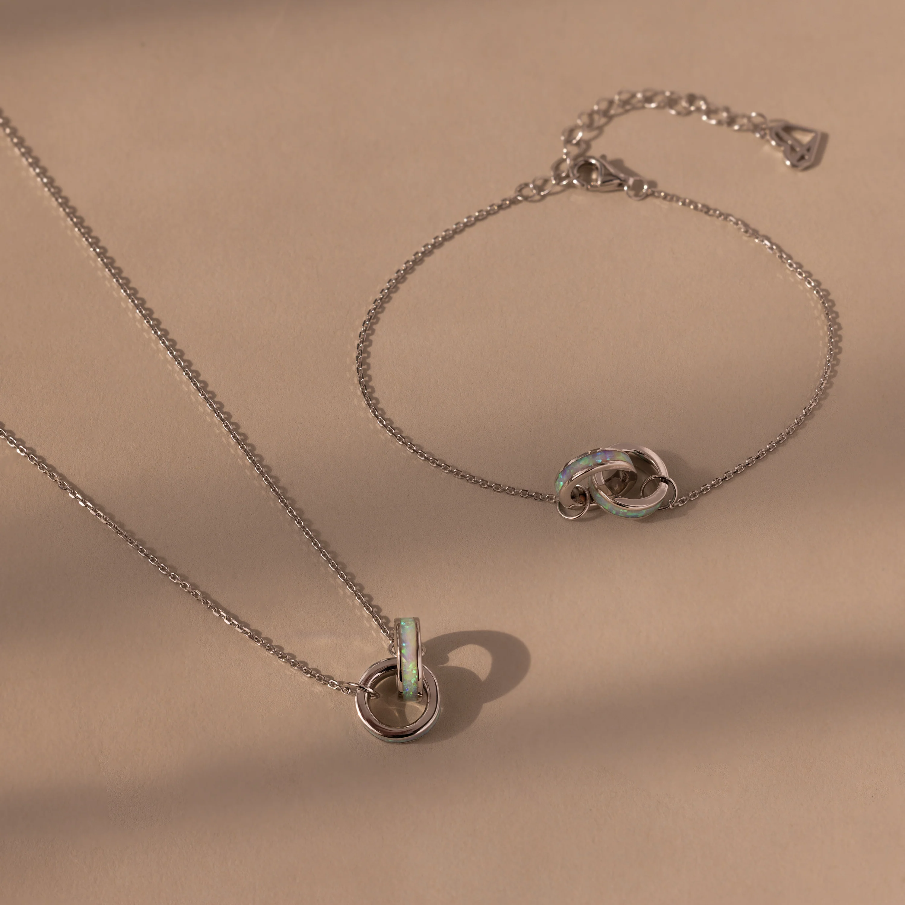 Interlocking Opal Inlay Necklace and Bracelet Set in Silver
