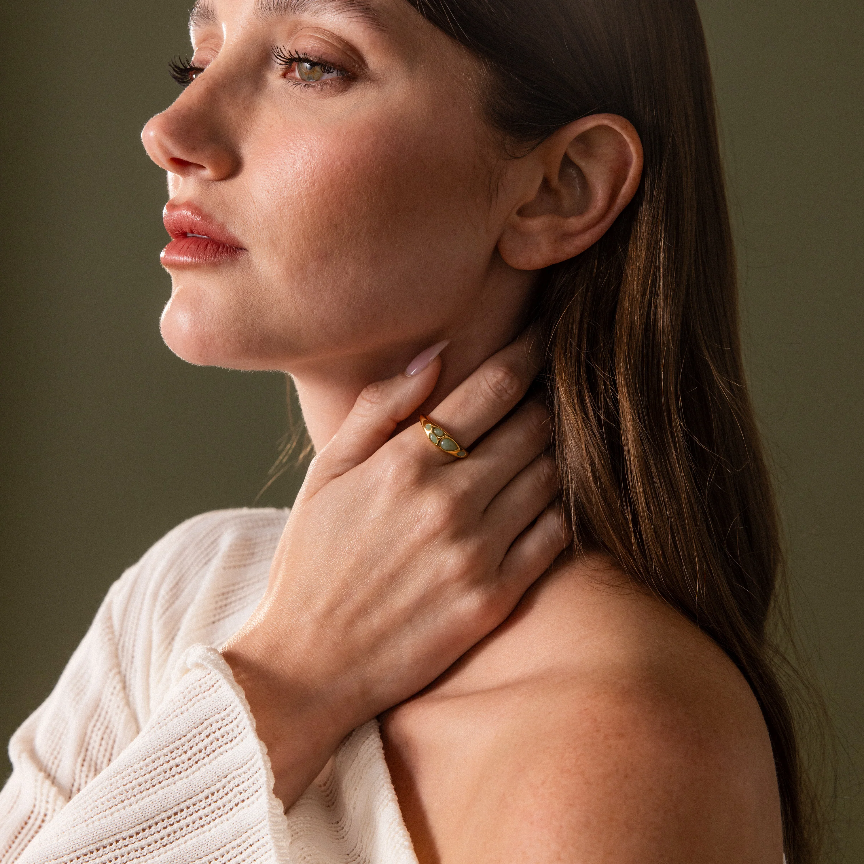 Jade Dewdrop Ring - Image 4