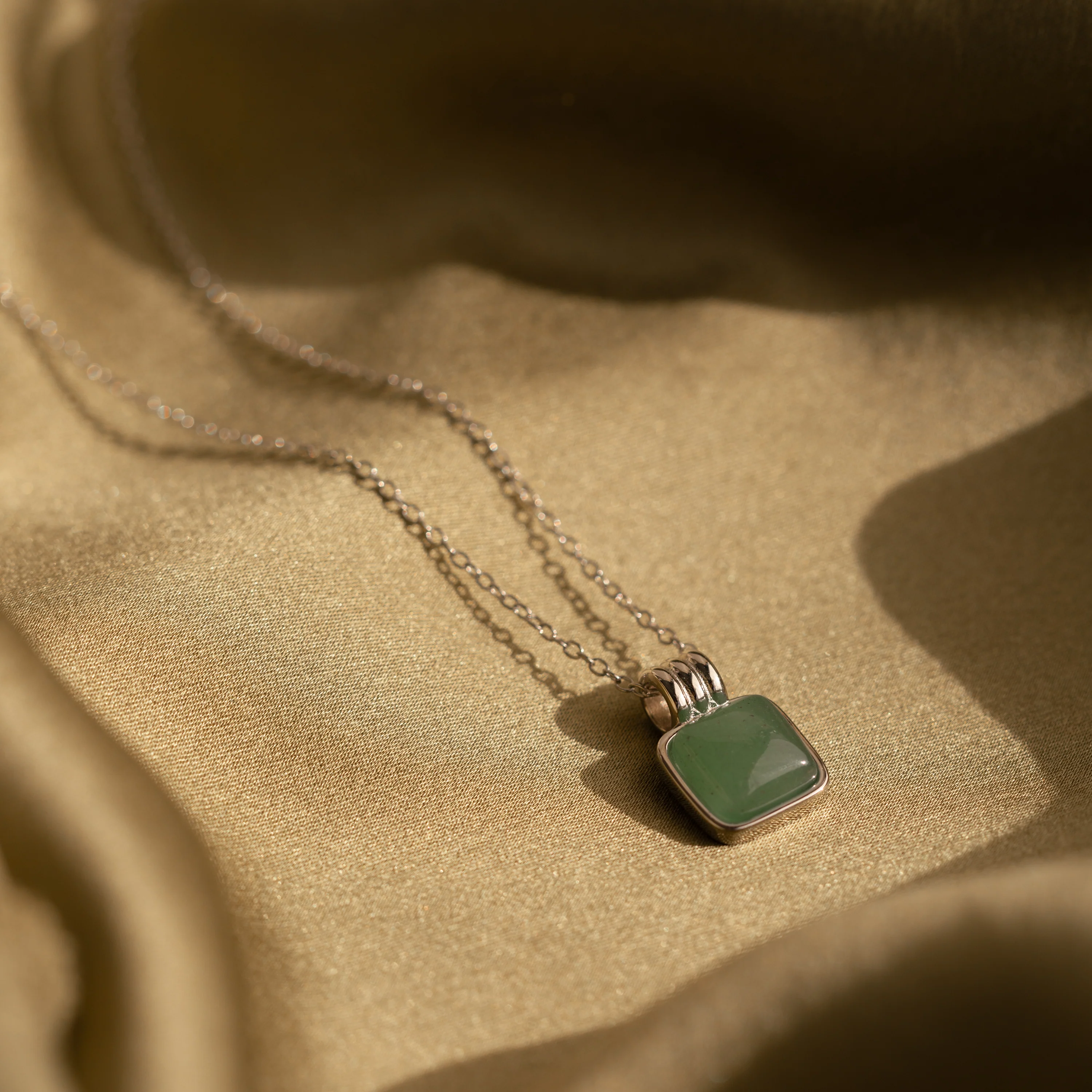 Jade Pendant Necklace - Image 5