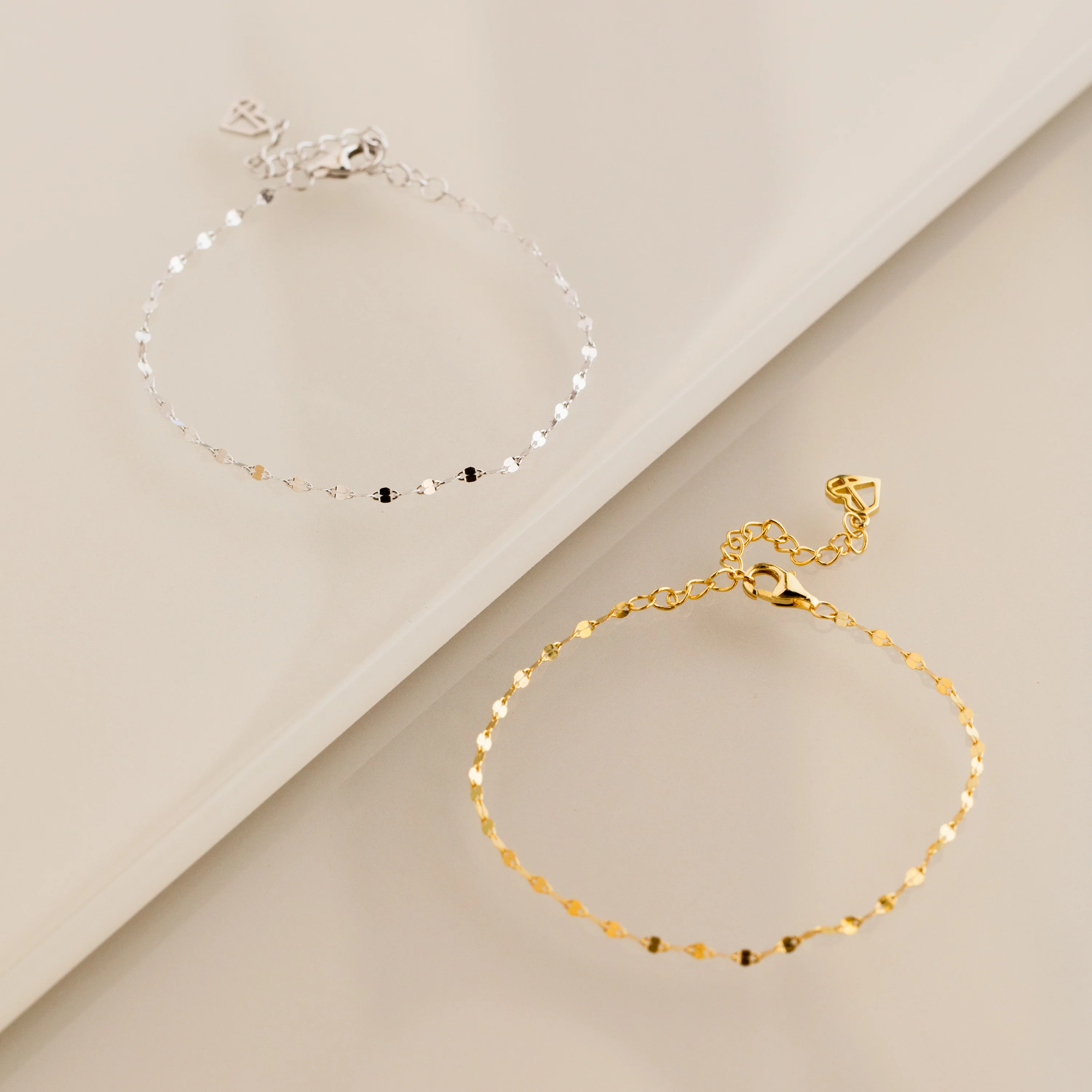 Josephine Chain Bracelet in 18K Gold - Image 3