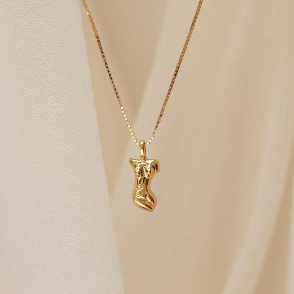 Kinn Body Necklace in 18K Gold - Image 2