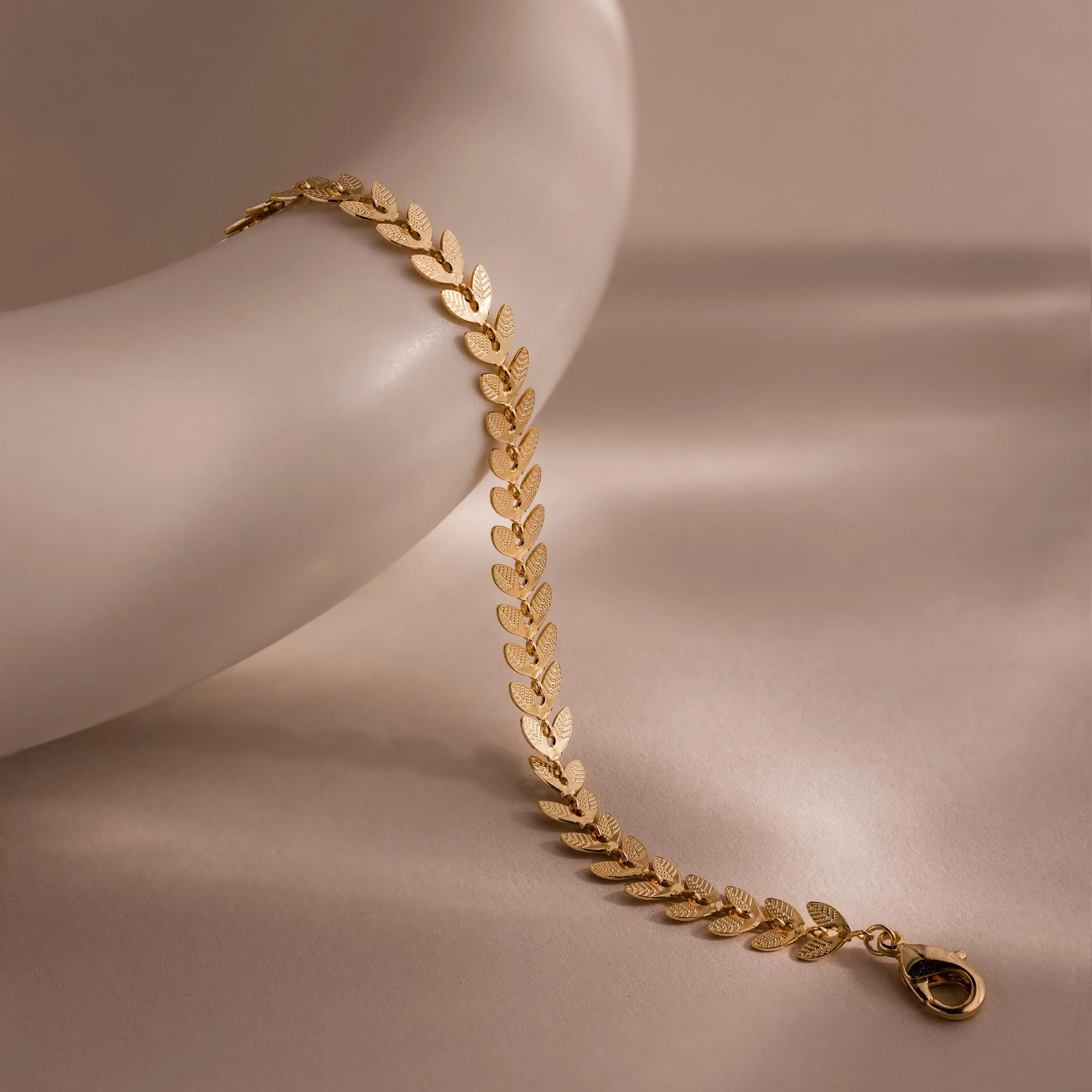 Leaf Link Bracelet - Image 7