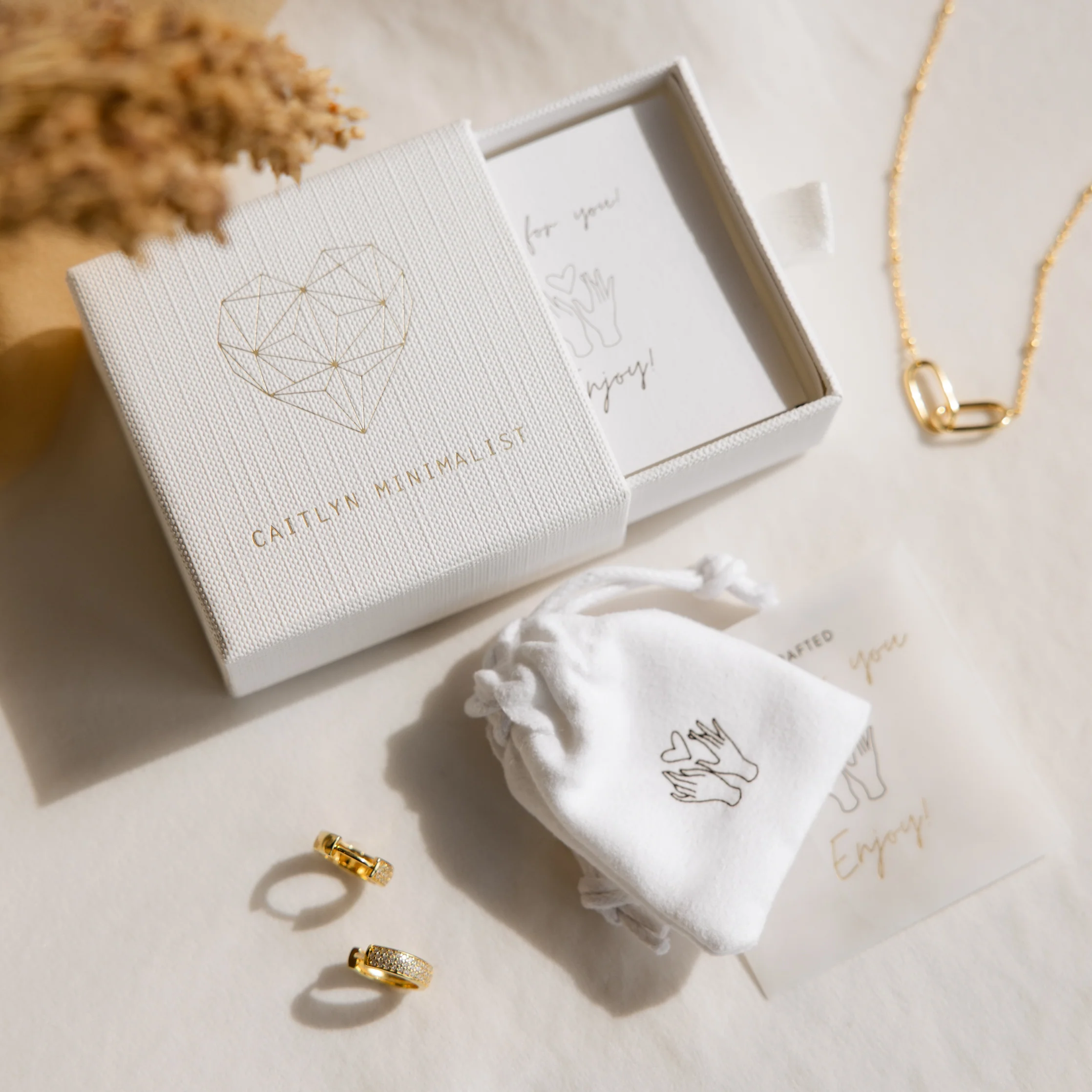 Linked Earrings Set - Image 9