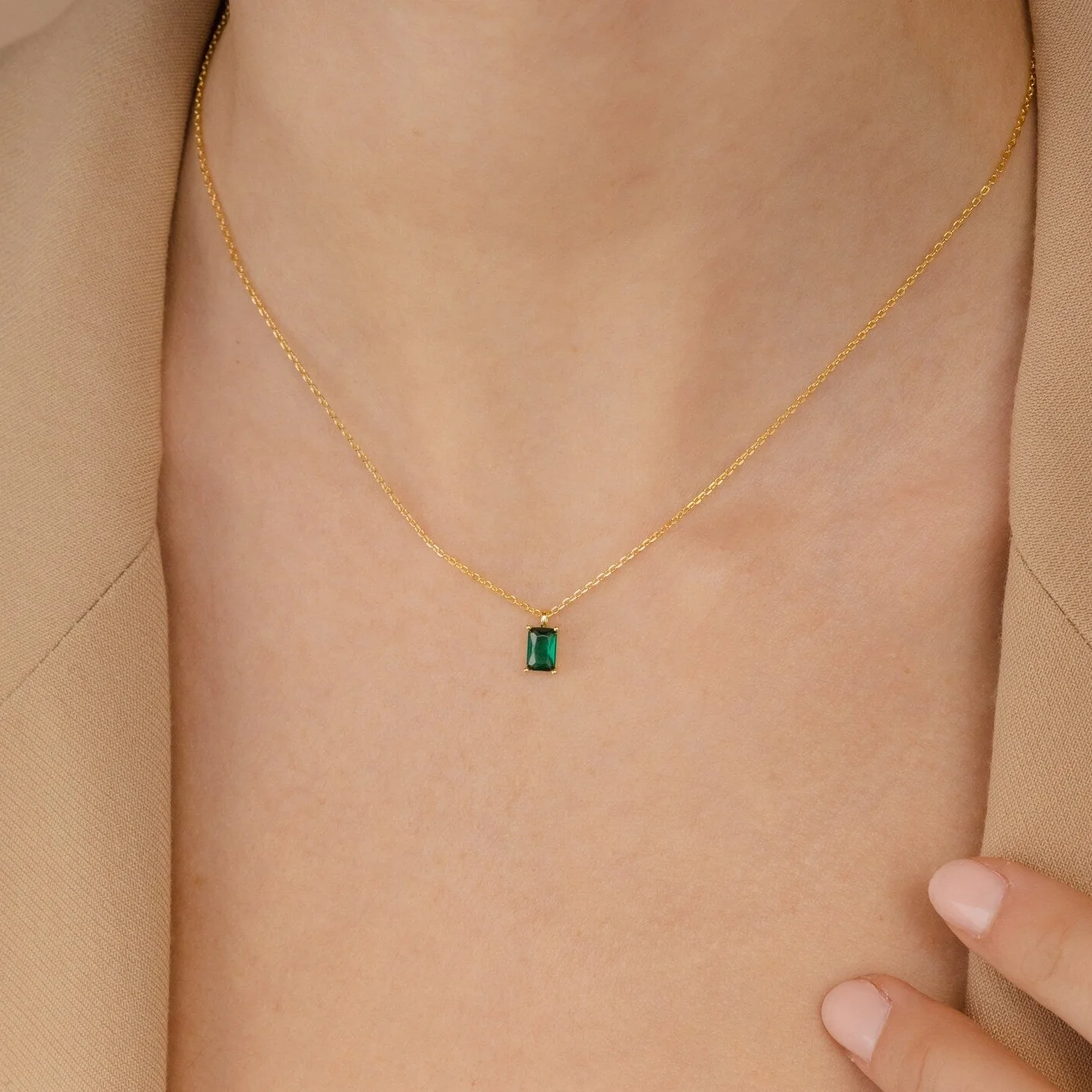 Maia Emerald Necklace - Image 2