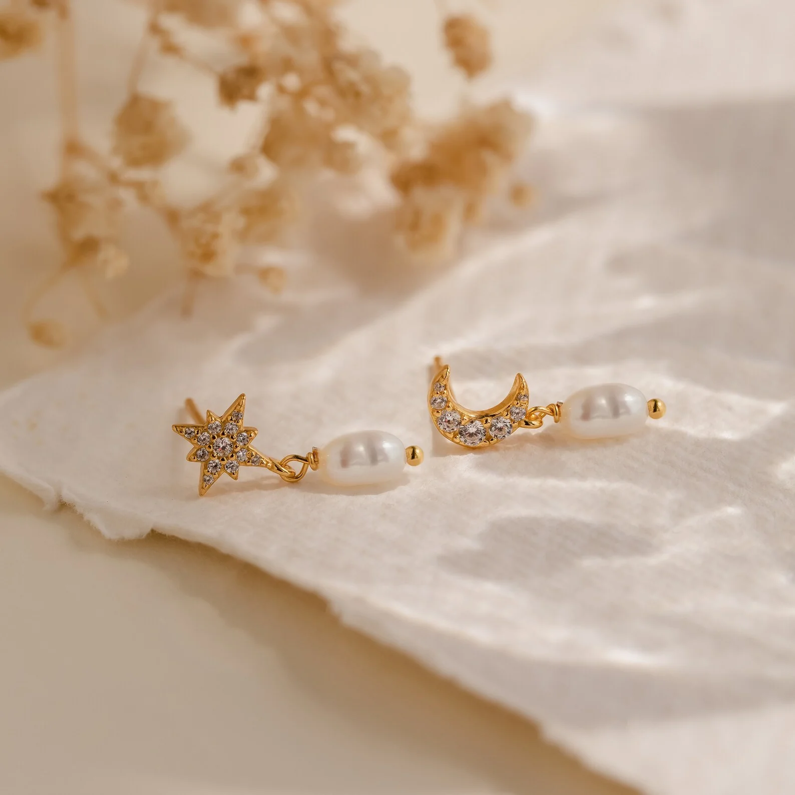 Moon & Star Pearl Earrings - Image 7