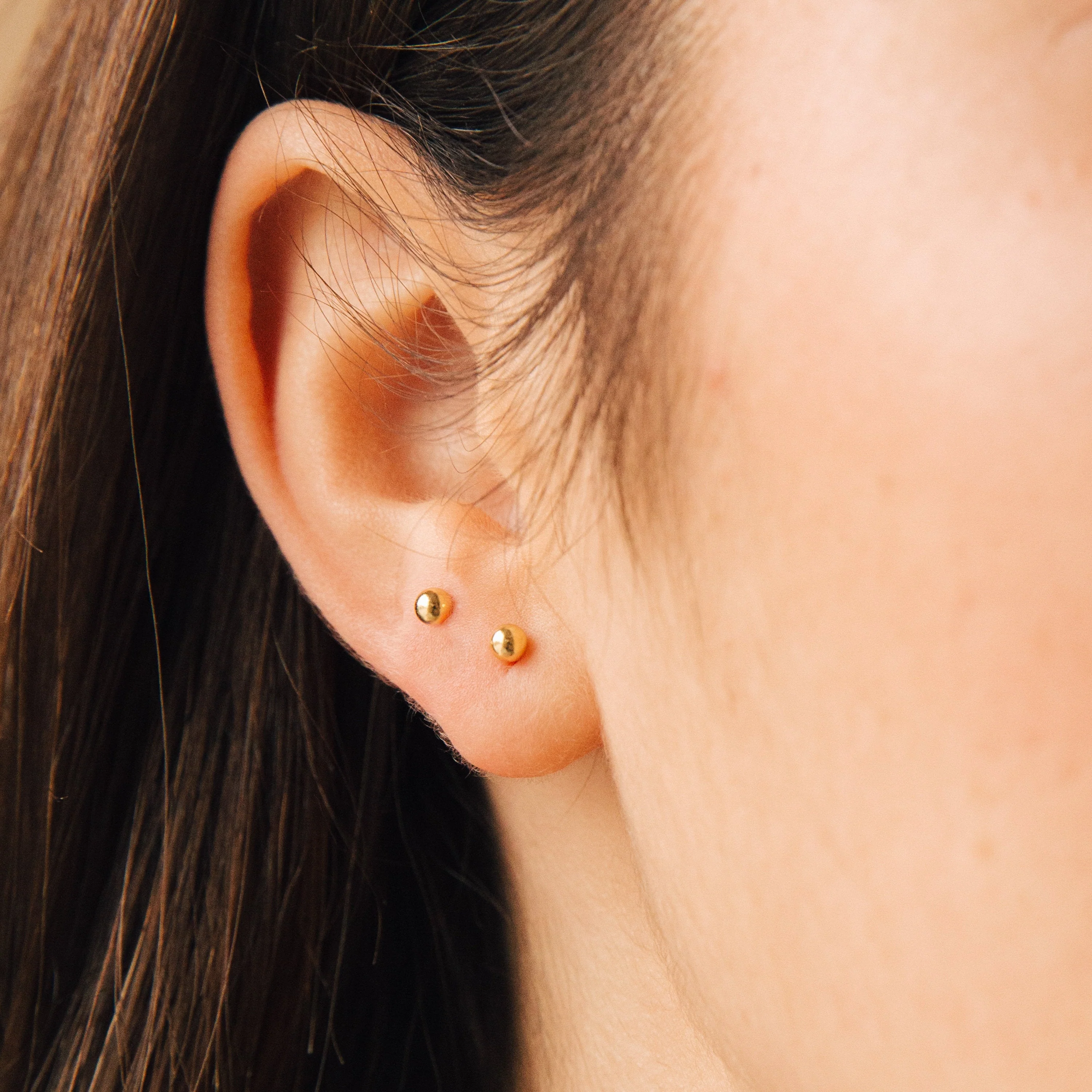 Nora Duo Studs in 18K Gold - Image 2