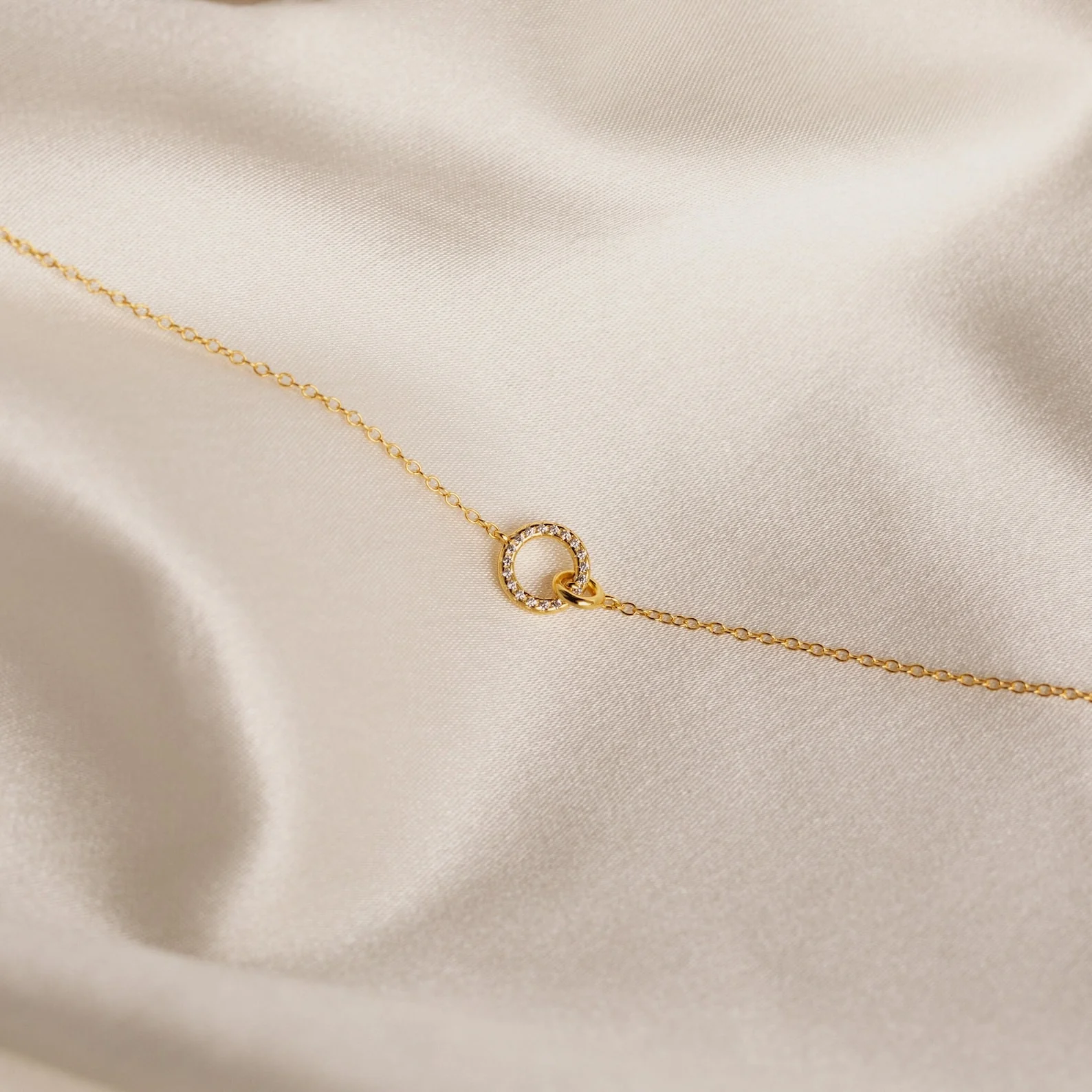 Pave Interlocking Necklace in 18K Gold - Image 3