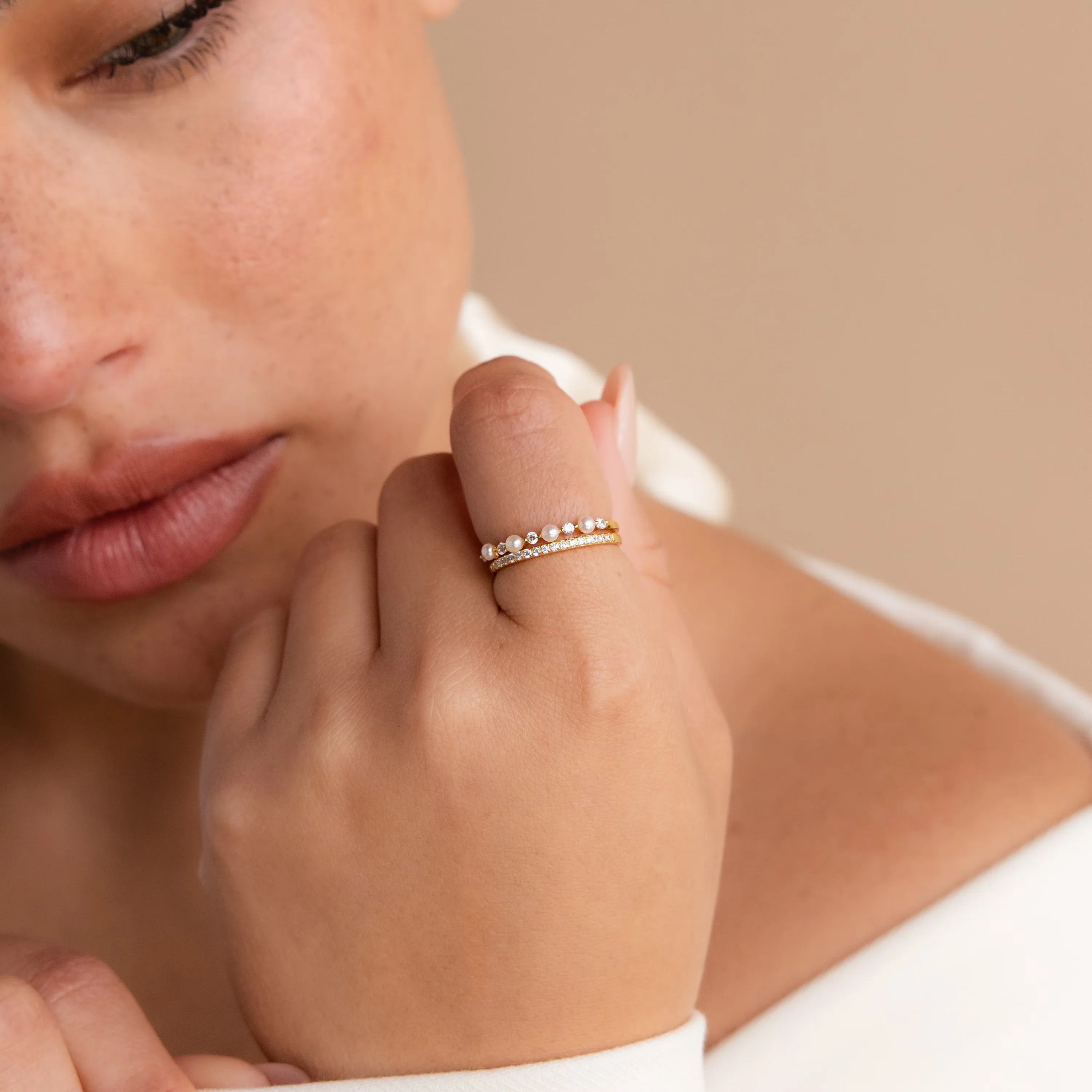 Pave Pearl Stacking Ring Set - Image 4