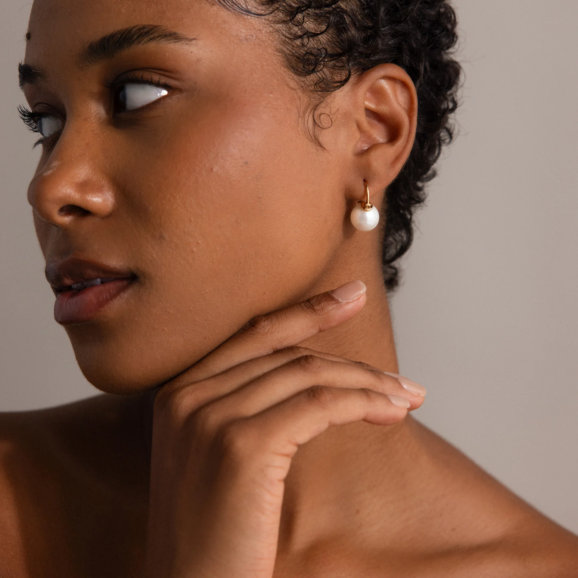 Pearl Dome Drop Earrings - Image 9
