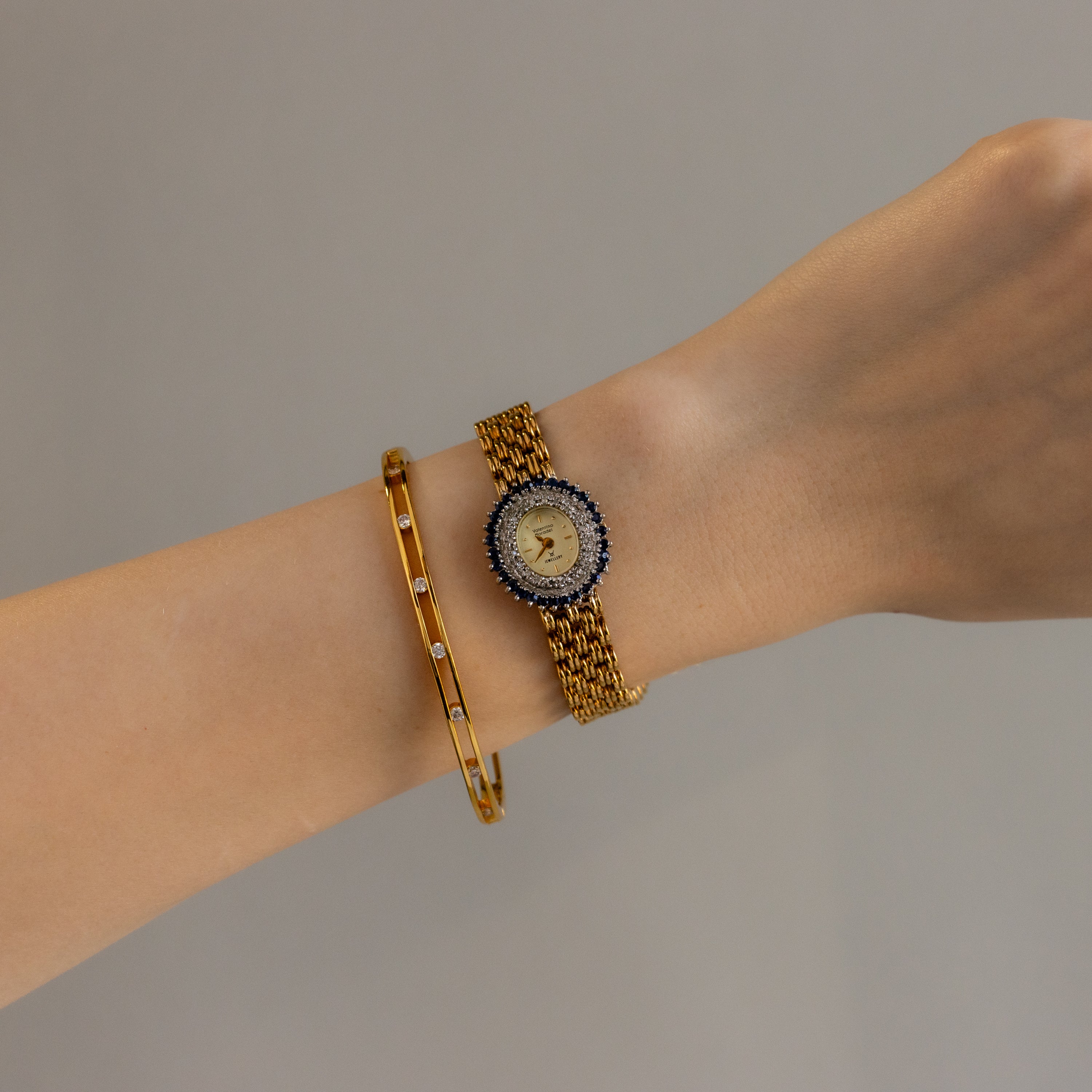 Rare Vintage Valentino Moradei Sapphire Gold Watch