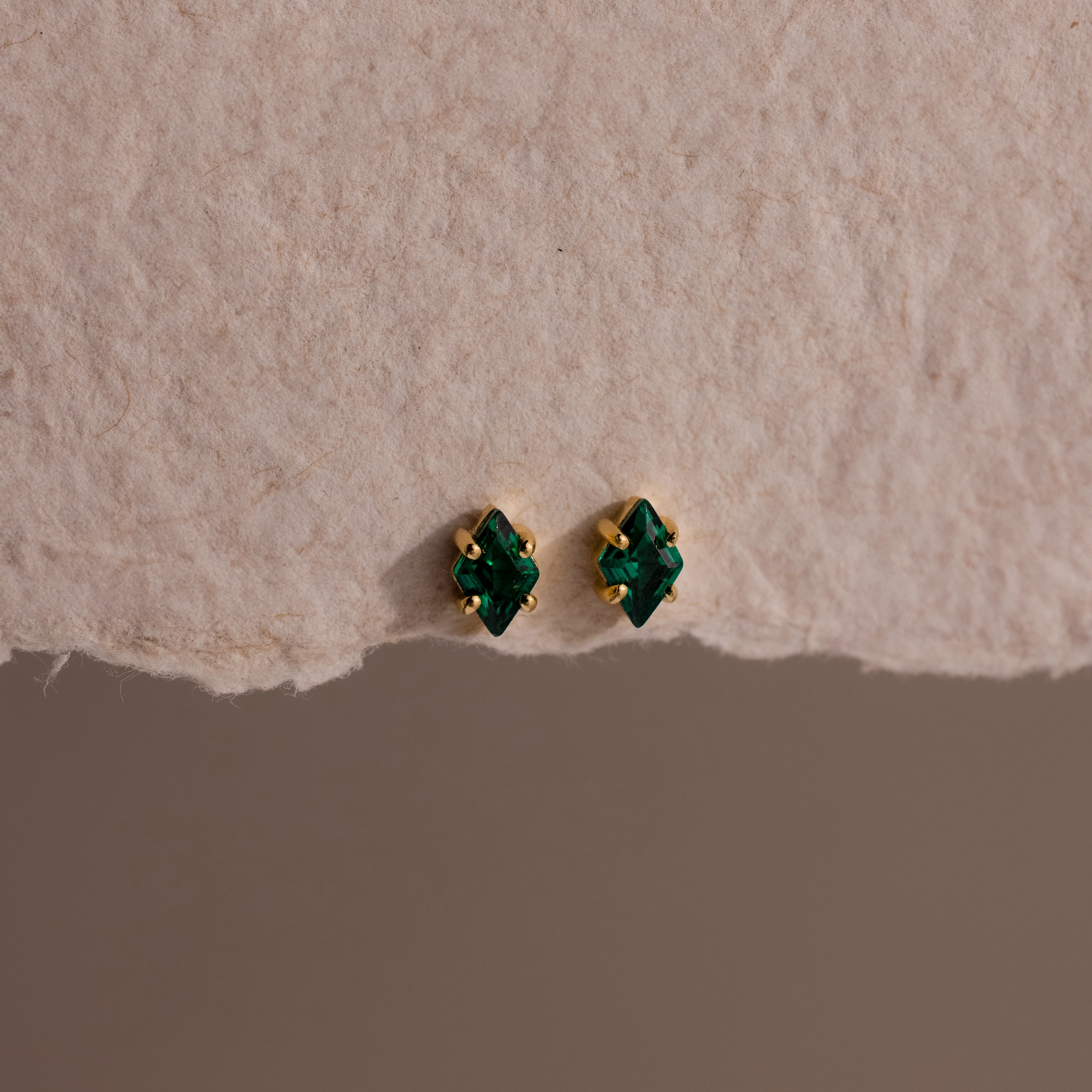 Rhombus Emerald Flatback Studs
