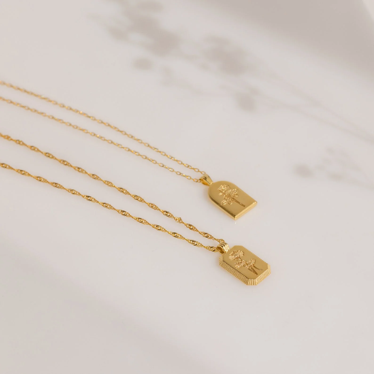 Ribbed Birth Flower Tag Necklace - Image 8