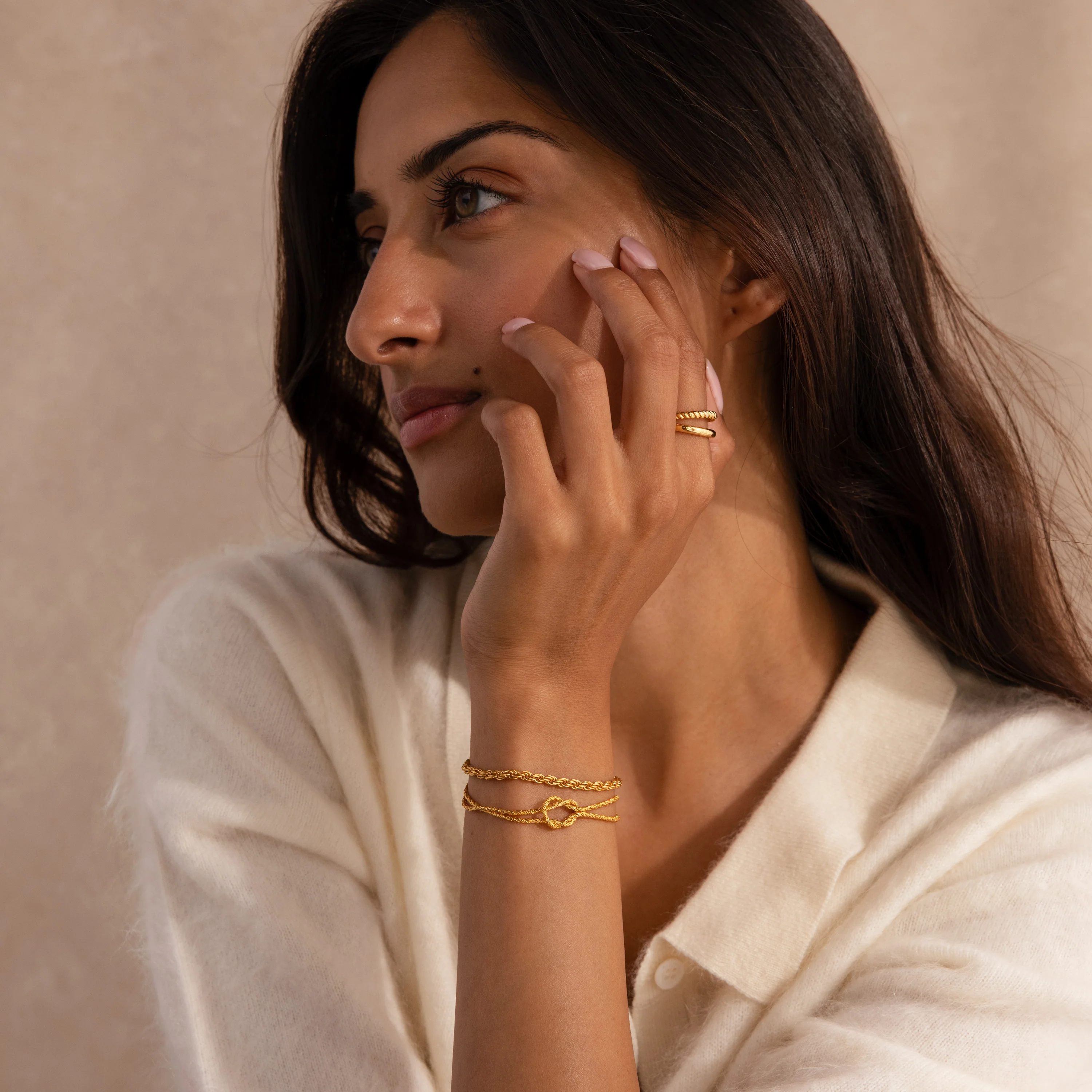 Rope Knot Chain Bracelet in 18K Gold - Image 4