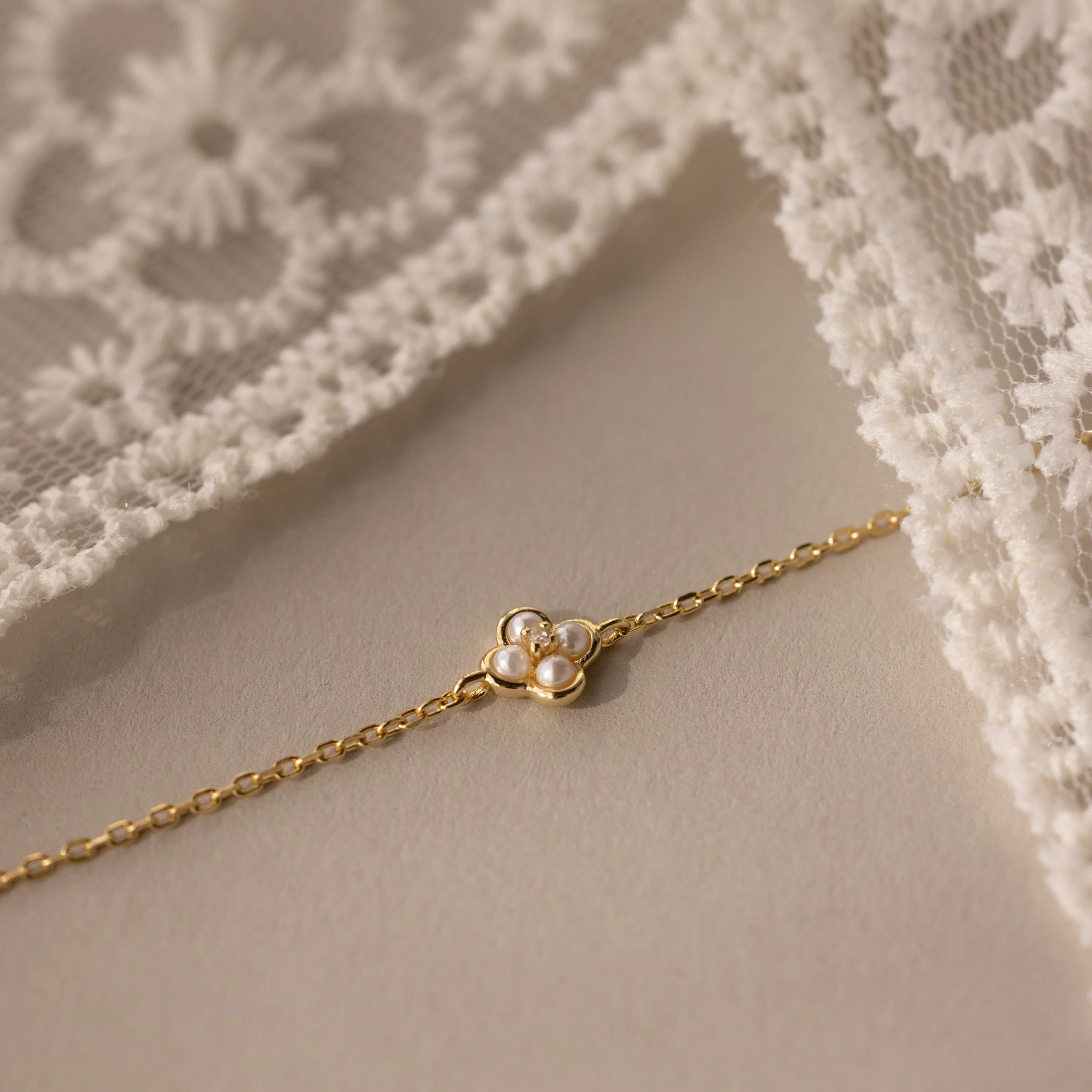 Rounded Pearl Flower Bracelet - Image 7