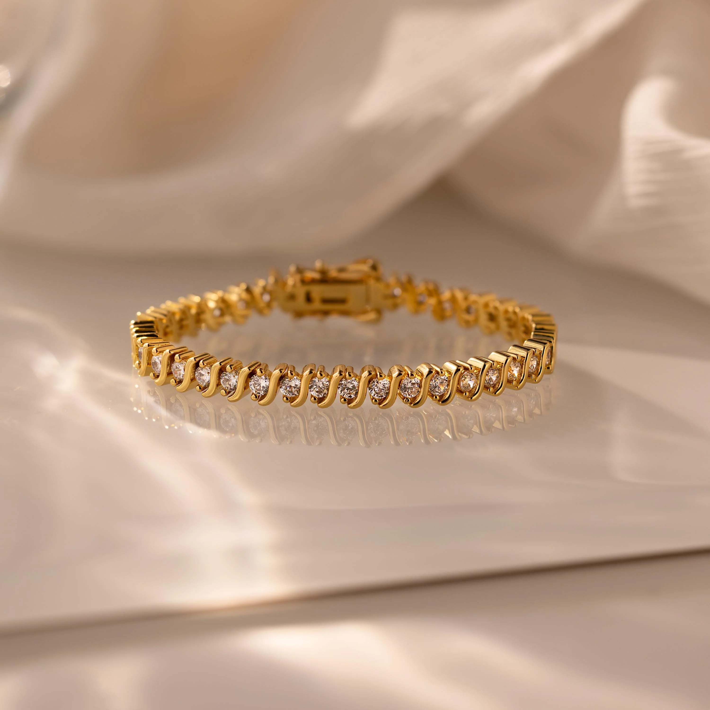 S-Link Diamond Tennis Bracelet in 18K Gold