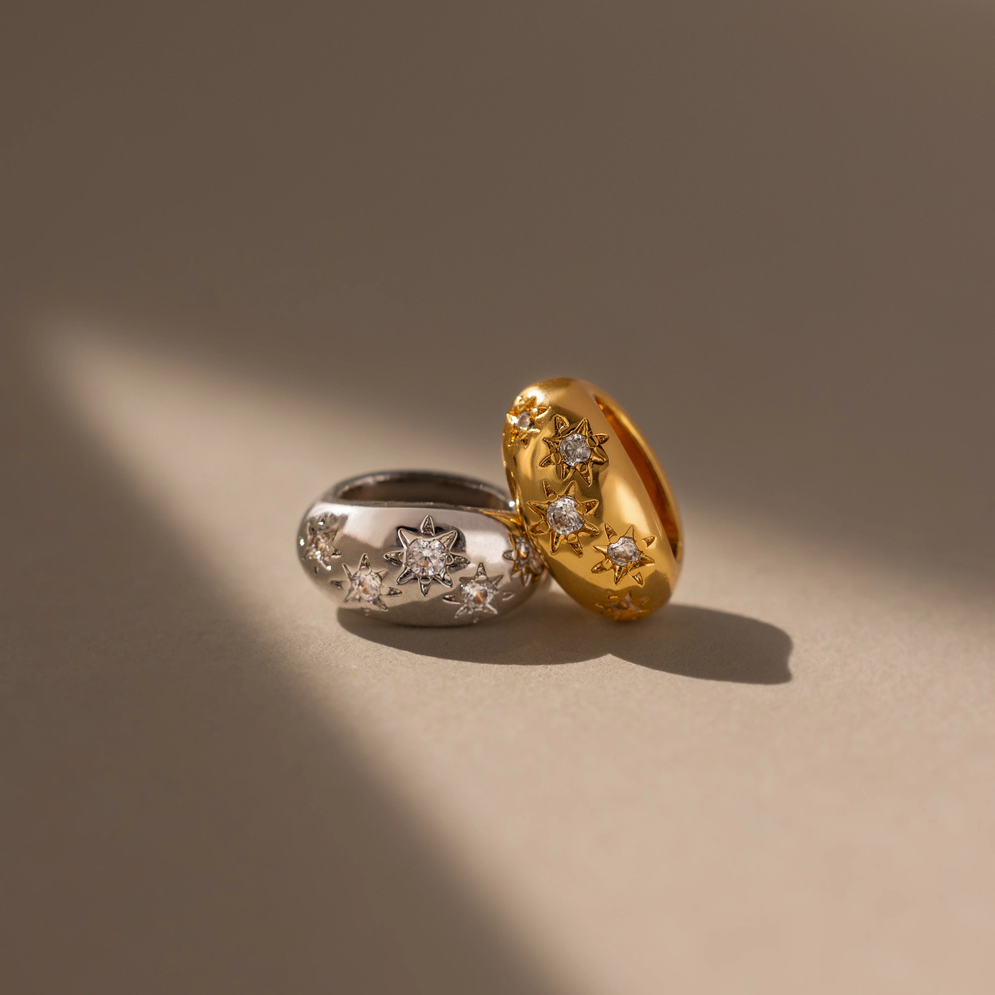 Sprinkle Diamond Dome Spacer Charm - Image 5
