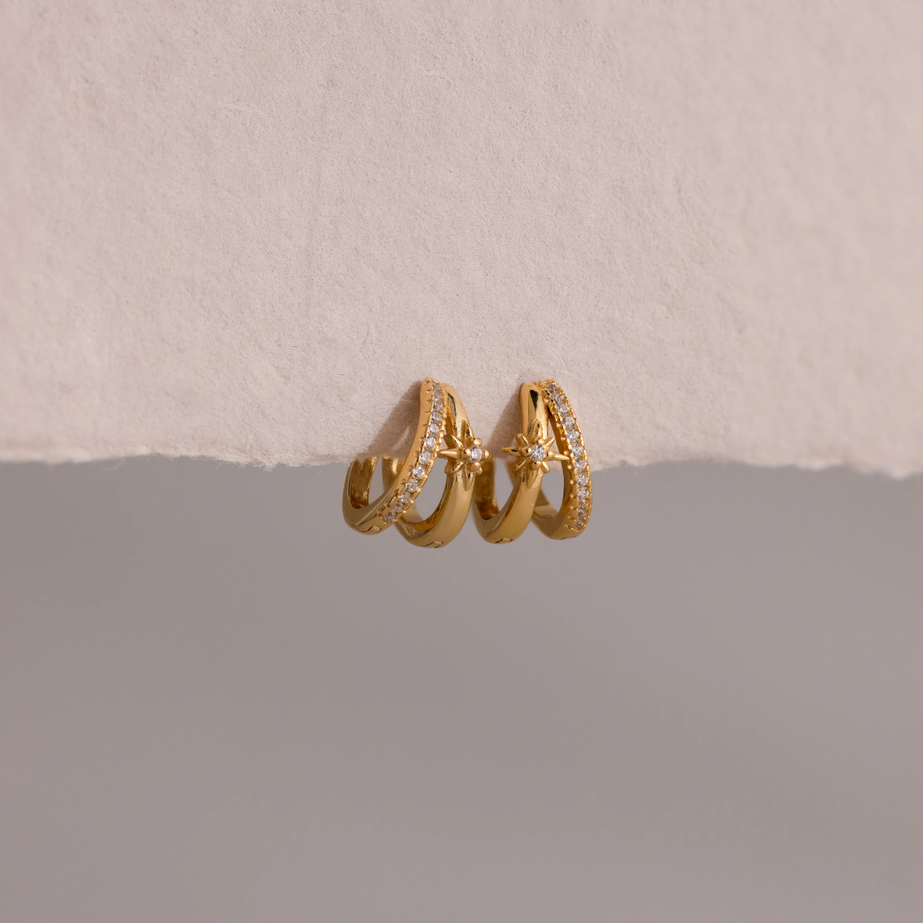 Starburst Pave Duo Huggies in 18K Gold