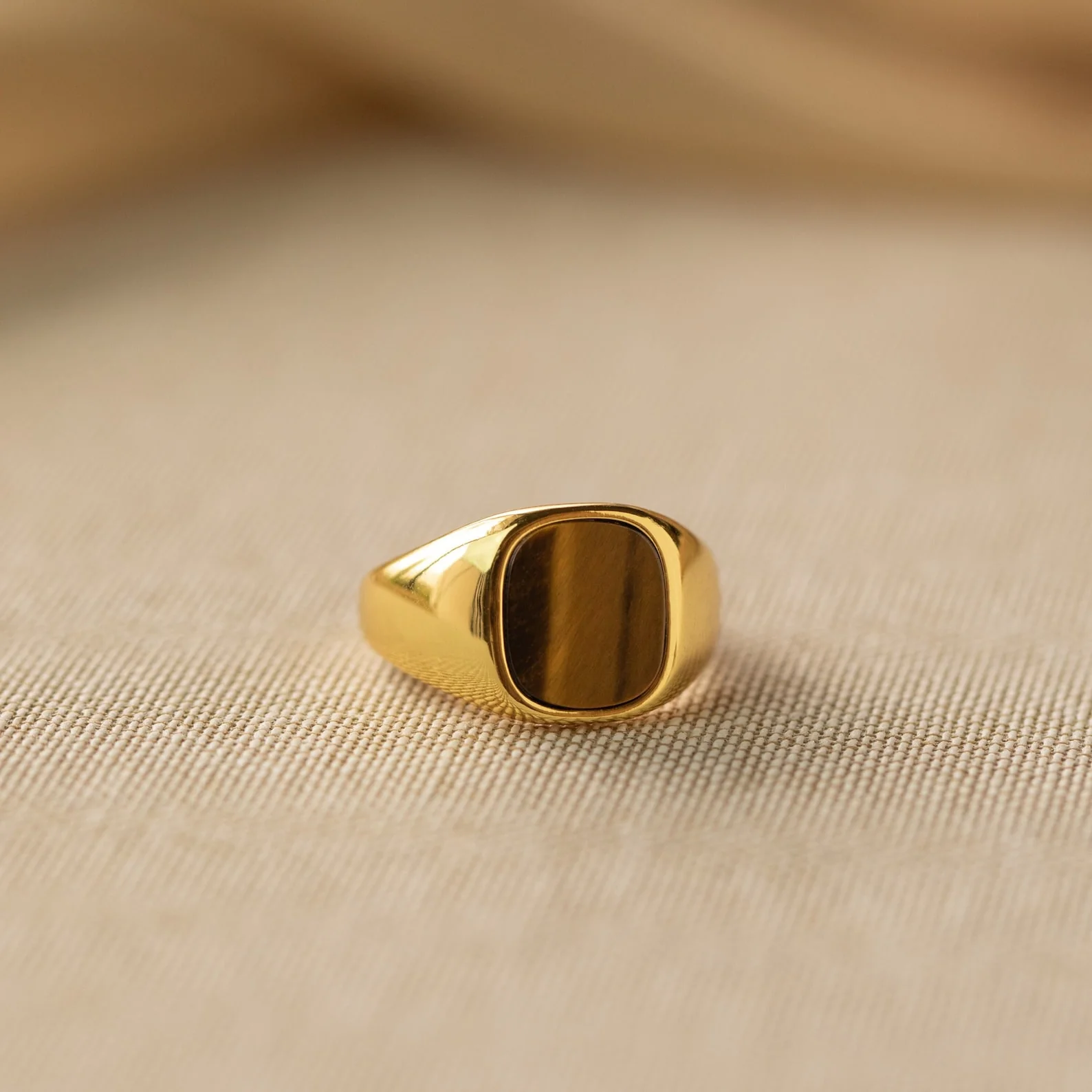 Tigers Eye Signet Ring in 18K Gold