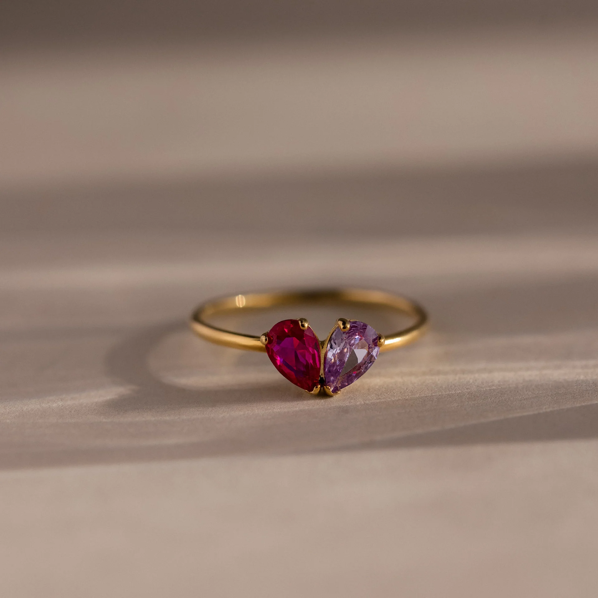 Toi et Moi Teardrop Heart Ring in 18K Gold