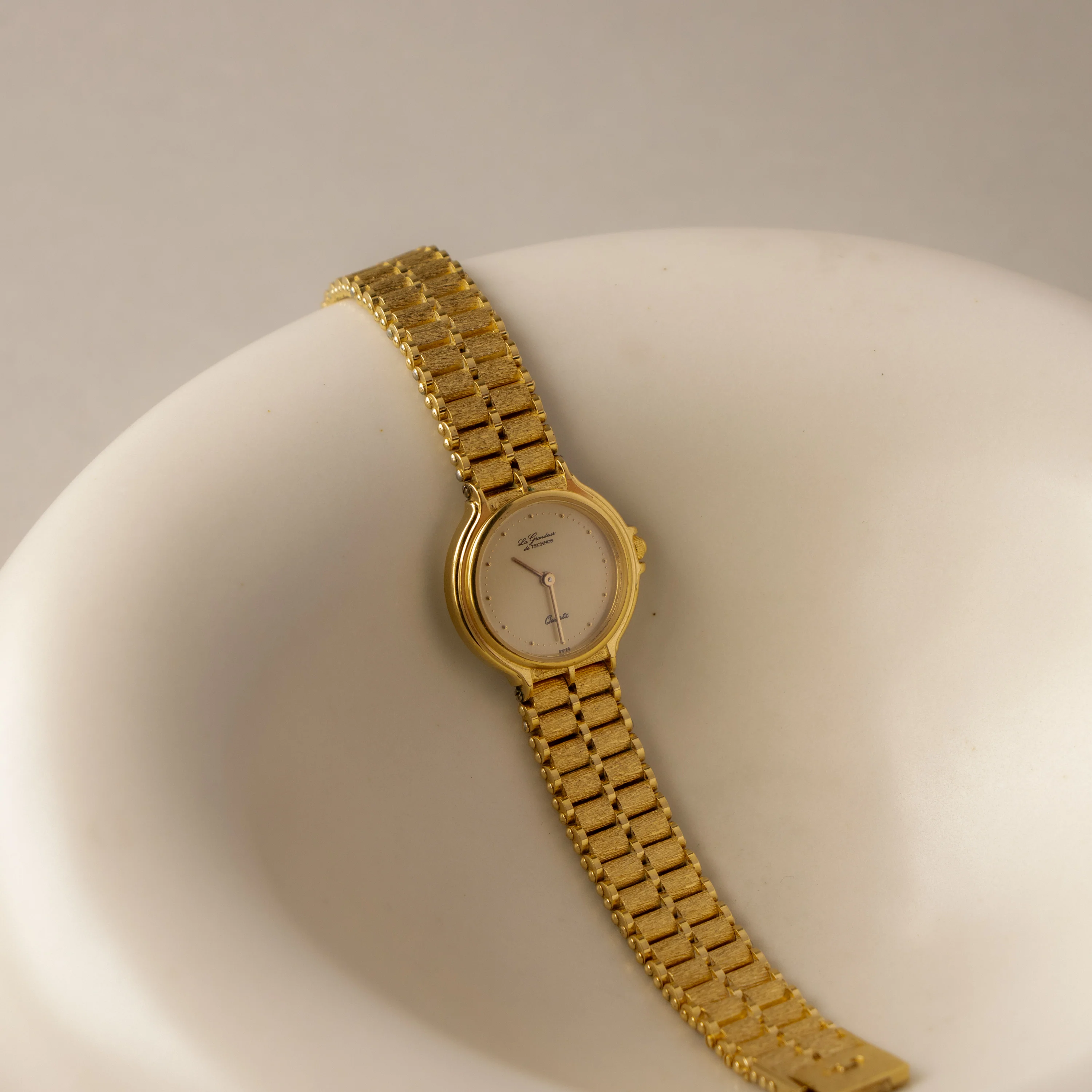 Vintage Technos Swiss Brushed Gold Watch - Image 2
